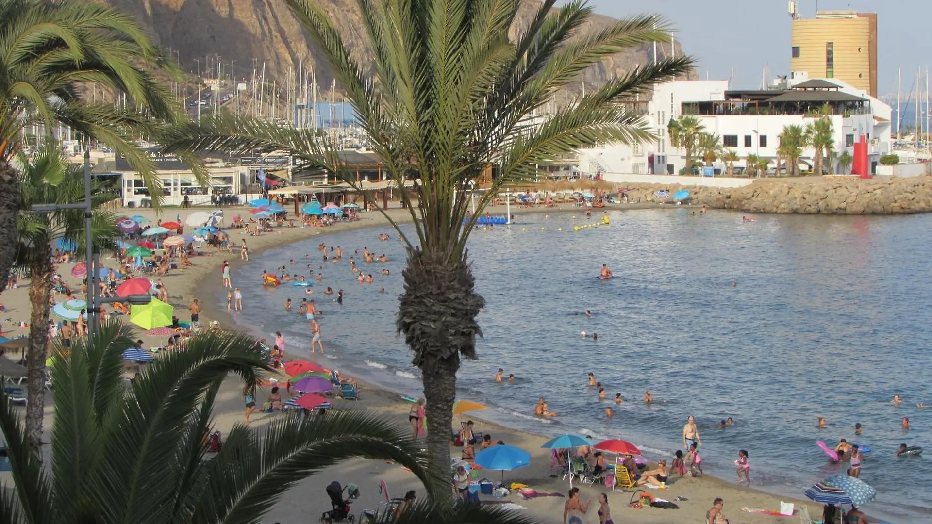 Apartment Aguadulce Beach Front